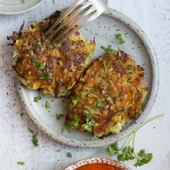 Vegetable Fritters with Smoky Salsa - Recipe photo by AnnaBanana