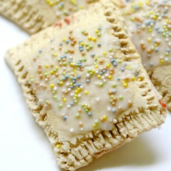 Homemade GF/V Strawberry Poptarts - Recipe photo by strengthandsunshine