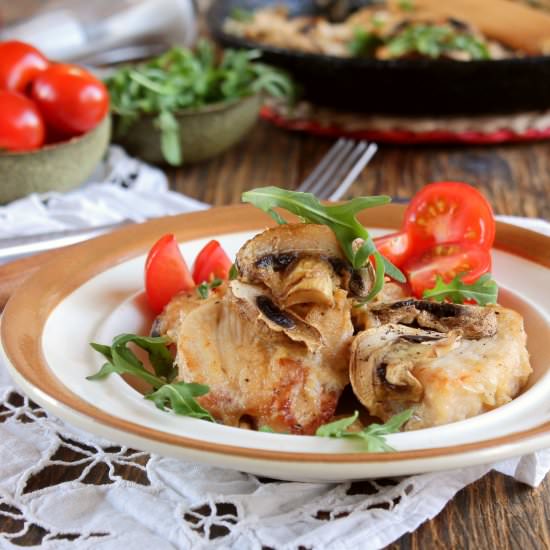Chicken fricassee with mushrooms - Recipe photo by niftyrecipe