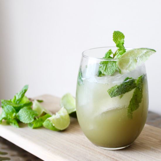 Matcha Green Tea Mojito - Recipe photo by sinfulnutrition