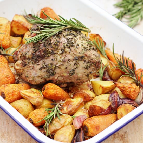 Herb Crusted Lamb Mini Roast - Recipe photo by easypeasyfoodie