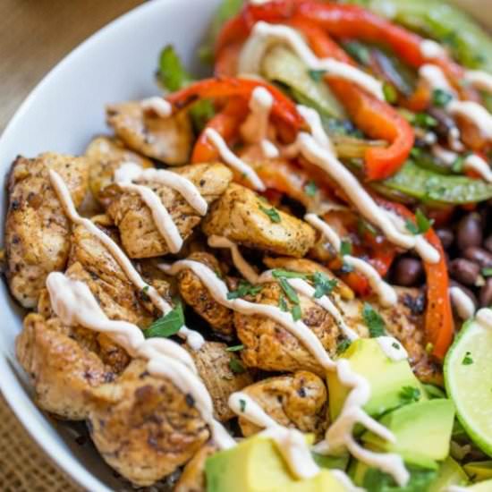 Easy Chicken Fajita Rice Bowls - Recipe photo by dinnerthendessert