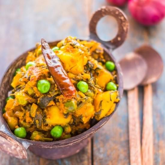 Indian Potato & Spinach Curry - Recipe photo by Priyanka DK