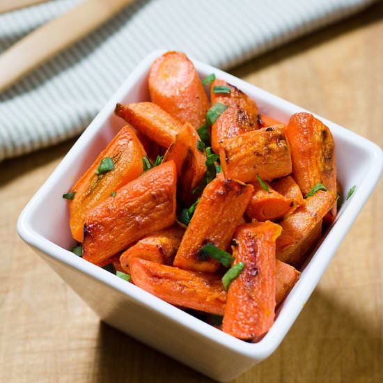 Easy Roasted Carrots - Recipe photo by Cook Eat Well
