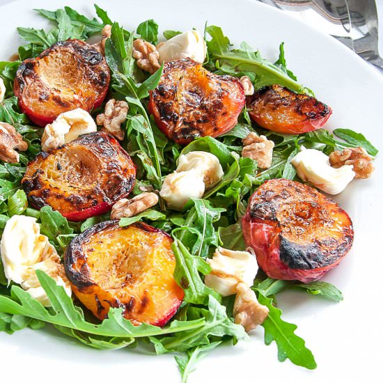 Balsamic Peach & Mozzarella Salad - Recipe photo by shift nutrition