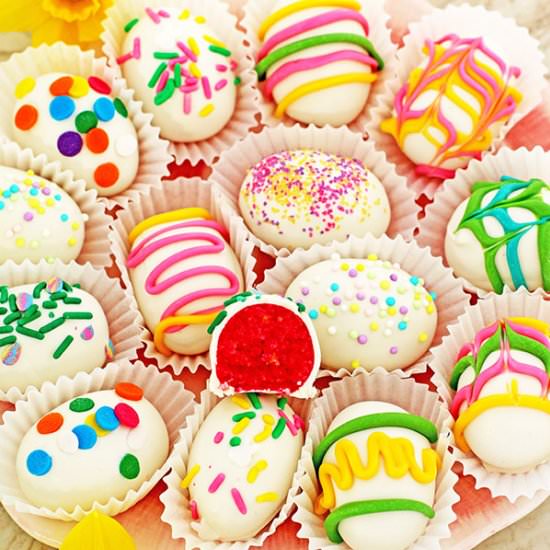 Oreo Egg Truffles - Recipe photo by valyastasteofhome.com