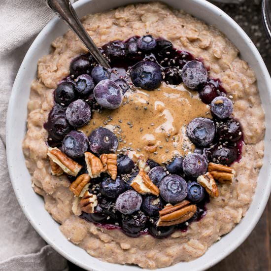 Blueberry Muffin Oatmeal - Recipe photo by bakerita