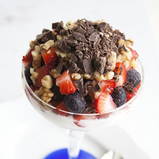 Yogurt-Berry-Nut Parfait - Recipe photo by nancyc