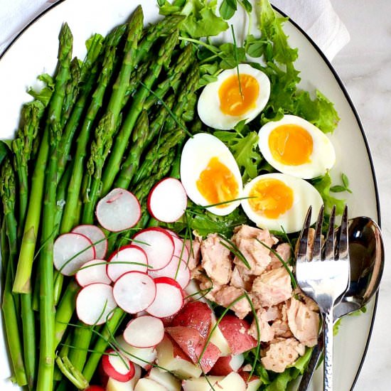 Asparagus Nicoise Salad - Recipe photo by PinchandSwirl