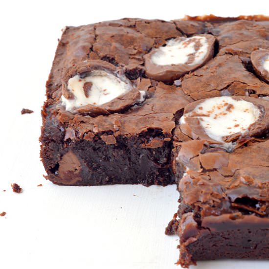 Cadbury Creme Egg Brownies - Recipe photo by Sweetest Menu