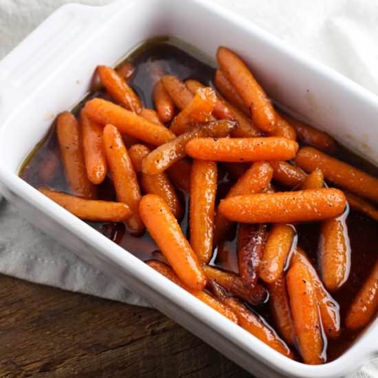 Honey Braised Carrots - Recipe photo by theculinarycompass
