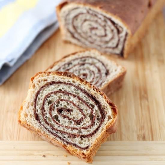 Chocolate swirl brioche - Recipe photo by juno82