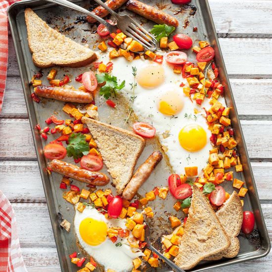 Sheet Pan Full Breakfast - Recipe photo by Imagelicious