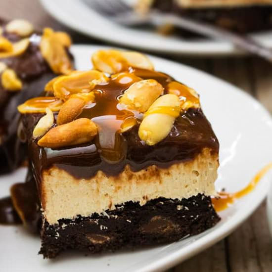 Peanut Butter Cheesecake Bars - Recipe photo by Cakewhiz
