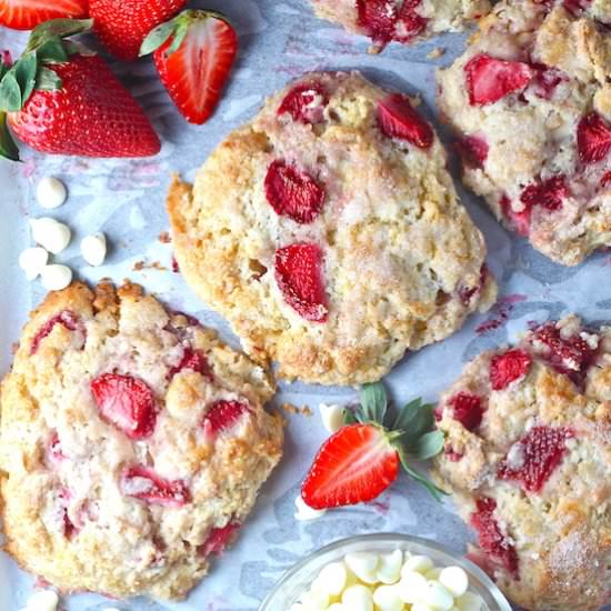 Strawberry White Chocolate Scones - Recipe photo by themillennialcook