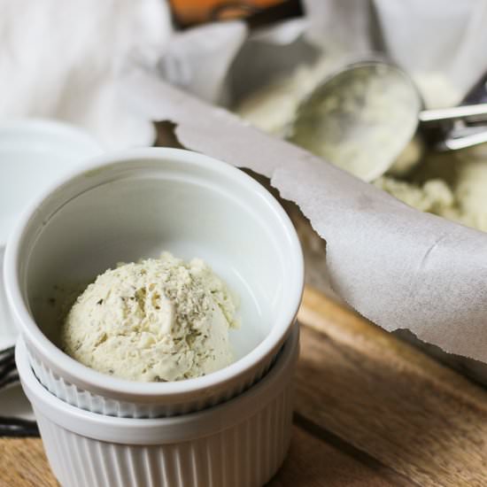 Green Tea No Churn Ice Cream - Recipe photo by mordenh