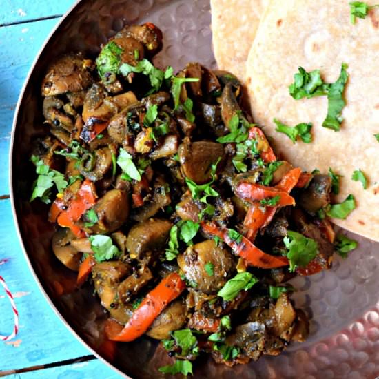 Spicy Mushroom Black Pepper Fry - Recipe photo by Cookilicious