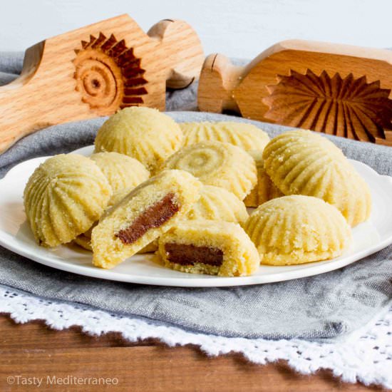 Vegan Maamoul - Recipe photo by Tasty Mediterraneo