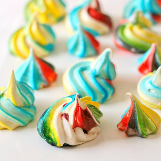 Rainbow meringues - Recipe photo by vanillafrost4