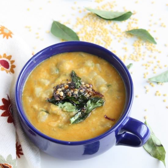 Bottle Gourd Kootu/Sorekkai Kootu - Recipe photo by sandhiya