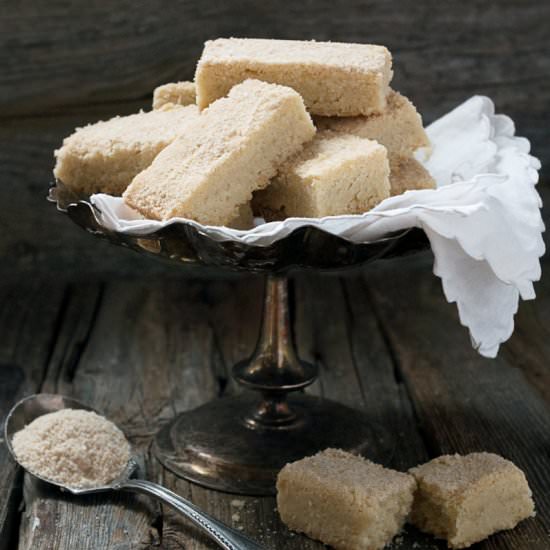 Maple Sugar Shortbread Cookies - Recipe photo by seasonsandsuppers