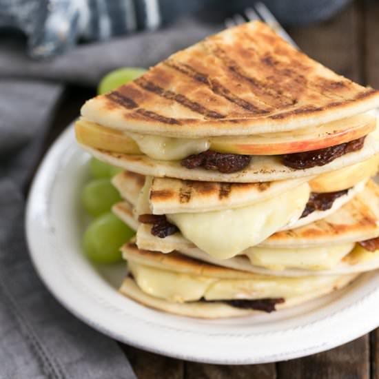 Bacon, Apple and Brie Panini - Recipe photo by thatskinnychickcanbake