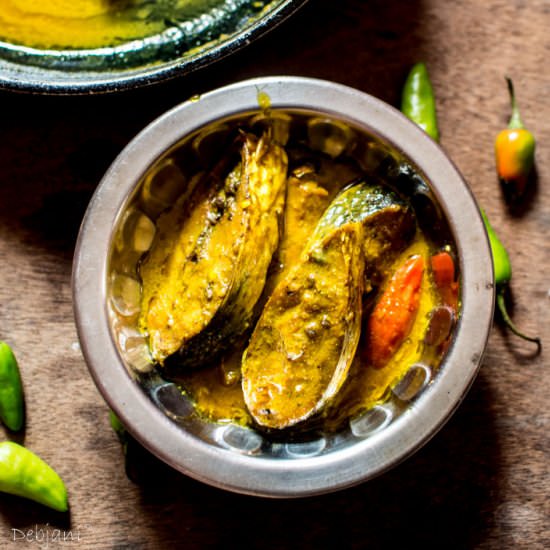 Hilsa Fish in Mustard Gravy - Recipe photo by Debjanir Rannaghar