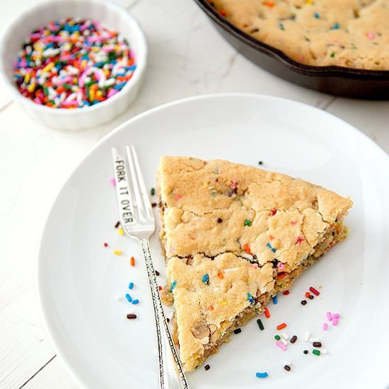 Funfetti Skillet Cookie - Recipe photo by evabakes