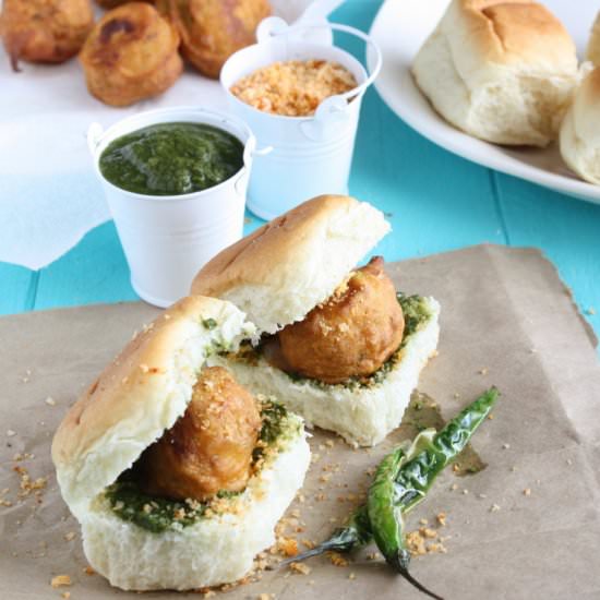 Mumbai Vada Pav - Recipe photo by sandhiya