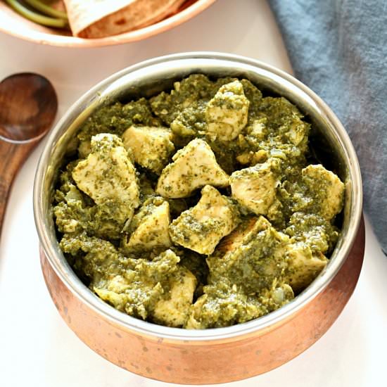 Haray Masalay Ki Murghi - Recipe photo by ChocolateChillies