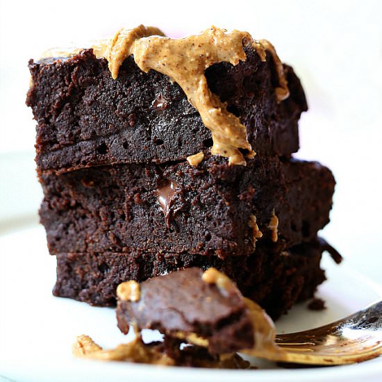Paleo Brownies - Recipe photo by Delightful Mom Food