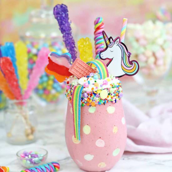 Unicorn Milkshakes - Recipe photo by ELaBau