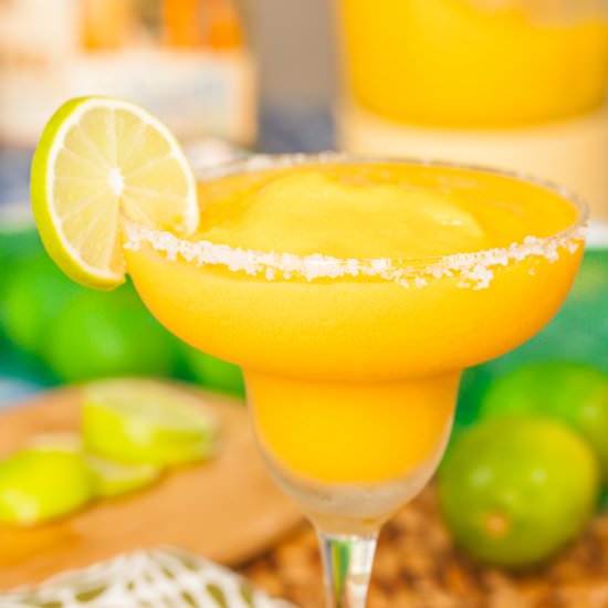 Mango Margaritas - Recipe photo by tideandthyme