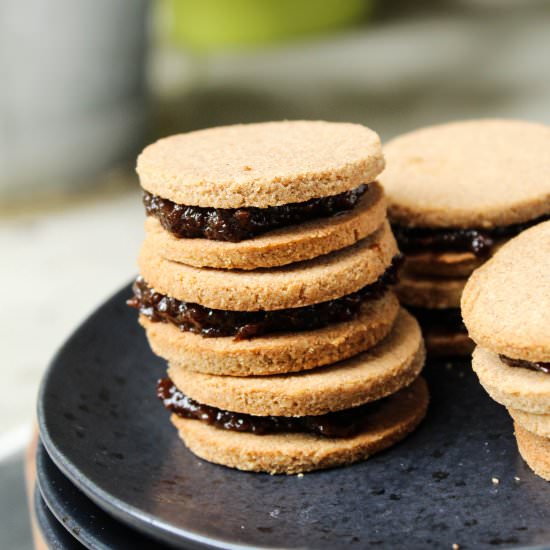 Paleo Sandwich Cookies - Recipe photo by whatstheovenonfor