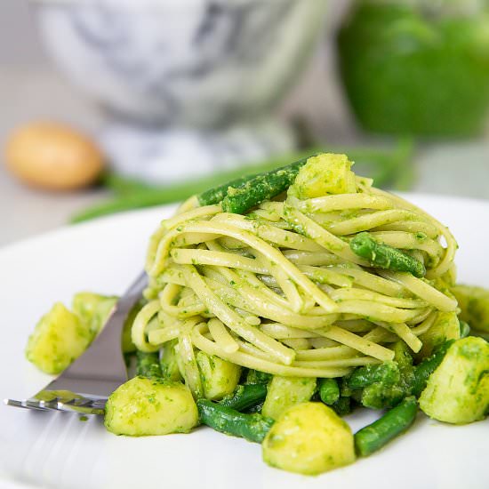 PESTO GENOVESE AVVANTAGGIATO - Recipe photo by Philosokitchen