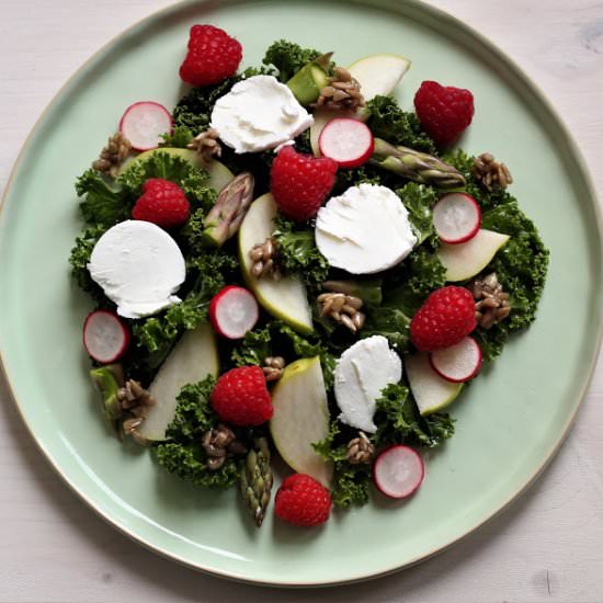 Spring Salad - Recipe photo by PernilleA