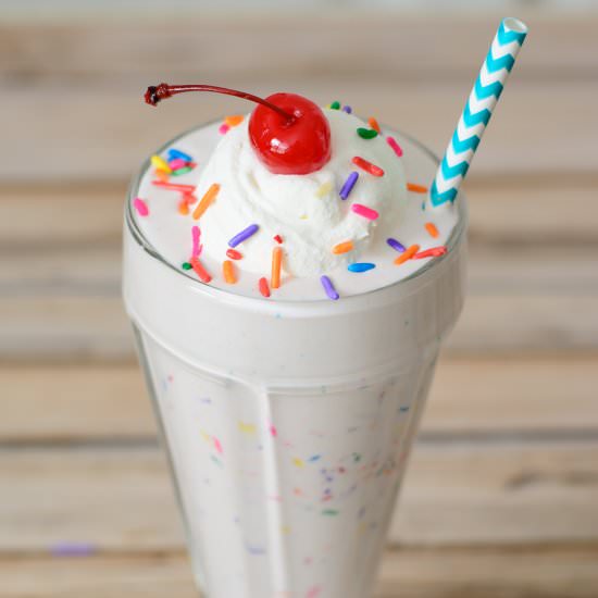 Birthday Cake Milkshake - Recipe photo by livelovetexas