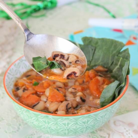 Instant Pot Smoky Black-Eyed Peas - Recipe photo by cleanfooddirtygirl