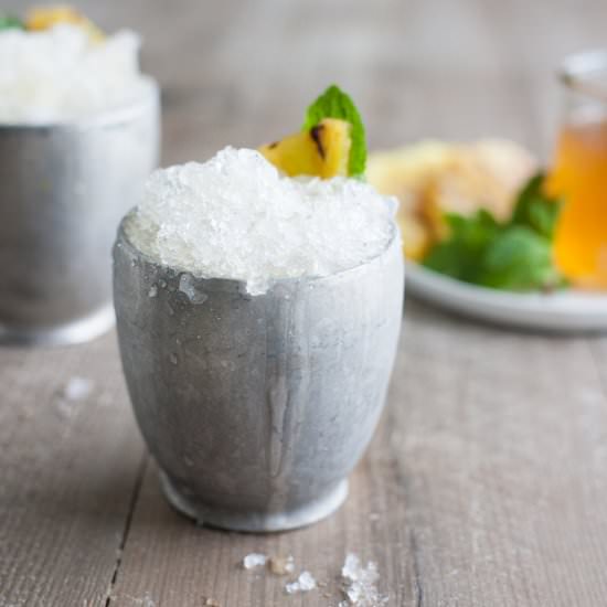 Grilled Pineapple Mint Julep - Recipe photo by BourbonAndHoney