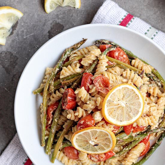 Creamy White Wine Lemon Alfredo - Recipe photo by pasta-based