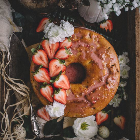 Strawberry Buckwheat Hot Milk Cake - Recipe photo by terminatetor