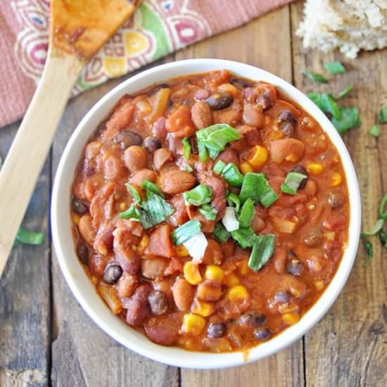 Vegan Chili Beans with Corn - Recipe photo by lettuceeatveggies