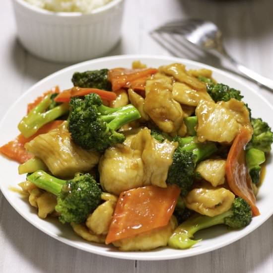 Chicken With Broccoli - Recipe photo by Pinoyway