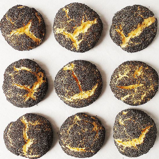 Poppy Seed Cheesecake Crincles - Recipe photo by 2pots2cook