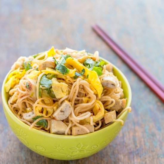 Easy Ramen Noodles with Chicken - Recipe photo by Priyanka DK