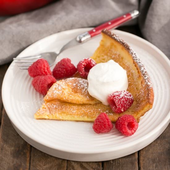 The BEST Dutch Baby Pancake - Recipe photo by thatskinnychickcanbake