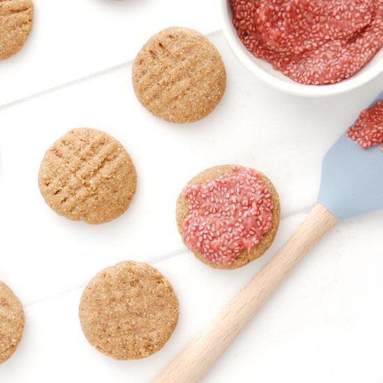 pb&j cookie sandwiches - Recipe photo by theminniechef