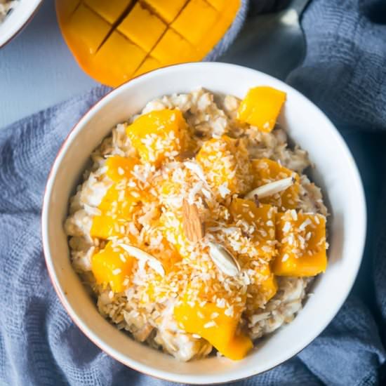 Coconut Mango Oatmeal- Vegan - Recipe photo by thelastcookie