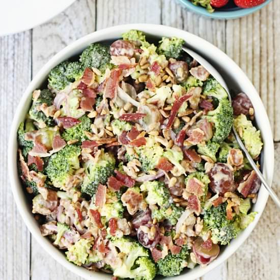 Creamy Bacon Broccoli Salad - Recipe photo by emihill