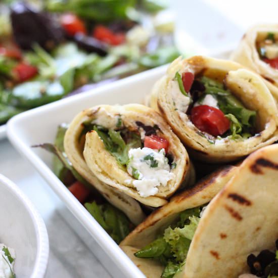 Grilled Naan Salad Wraps - Recipe photo by the organic kitchen